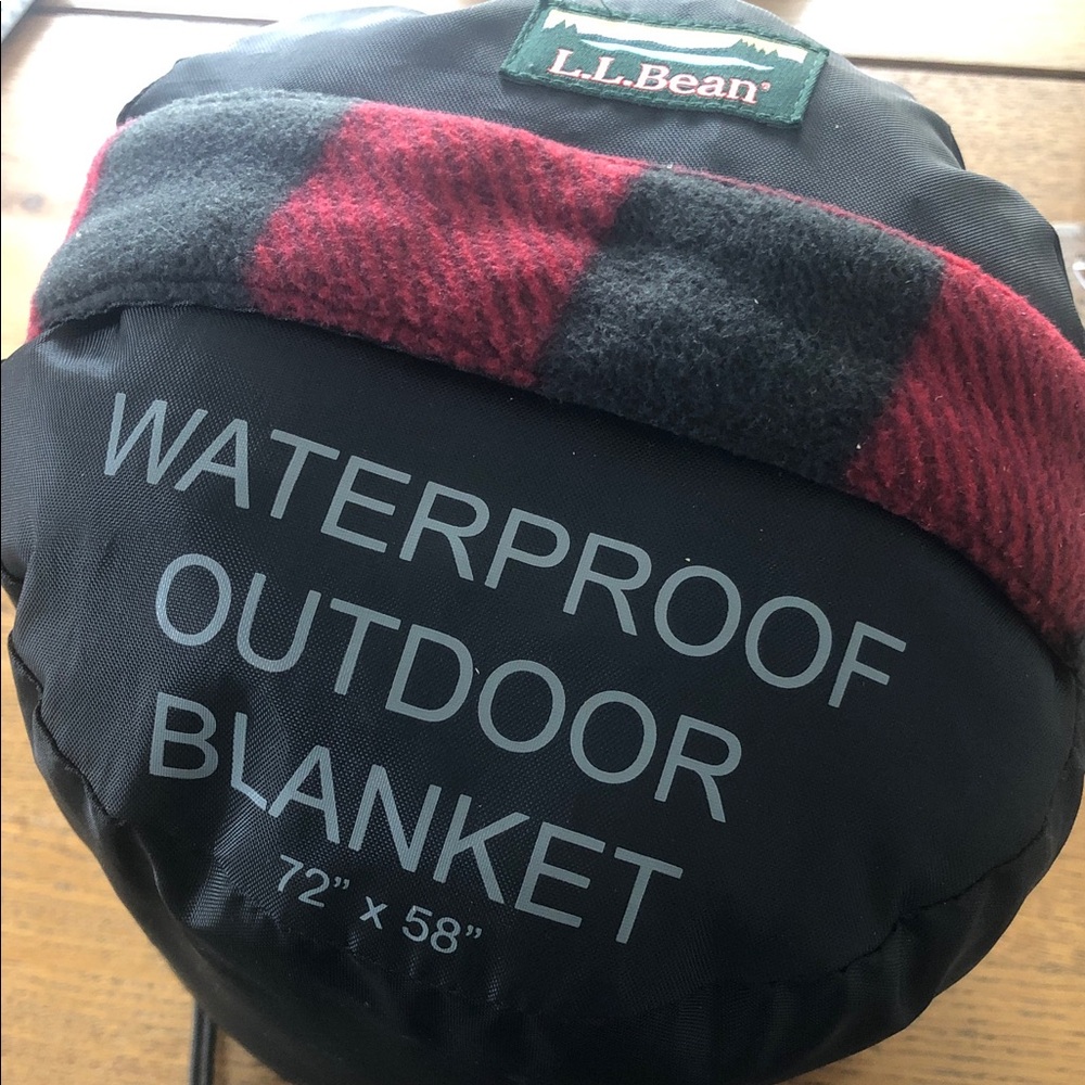 L.L.Bean Black Outdoor Blanket with Red & Gray Plaid Trim